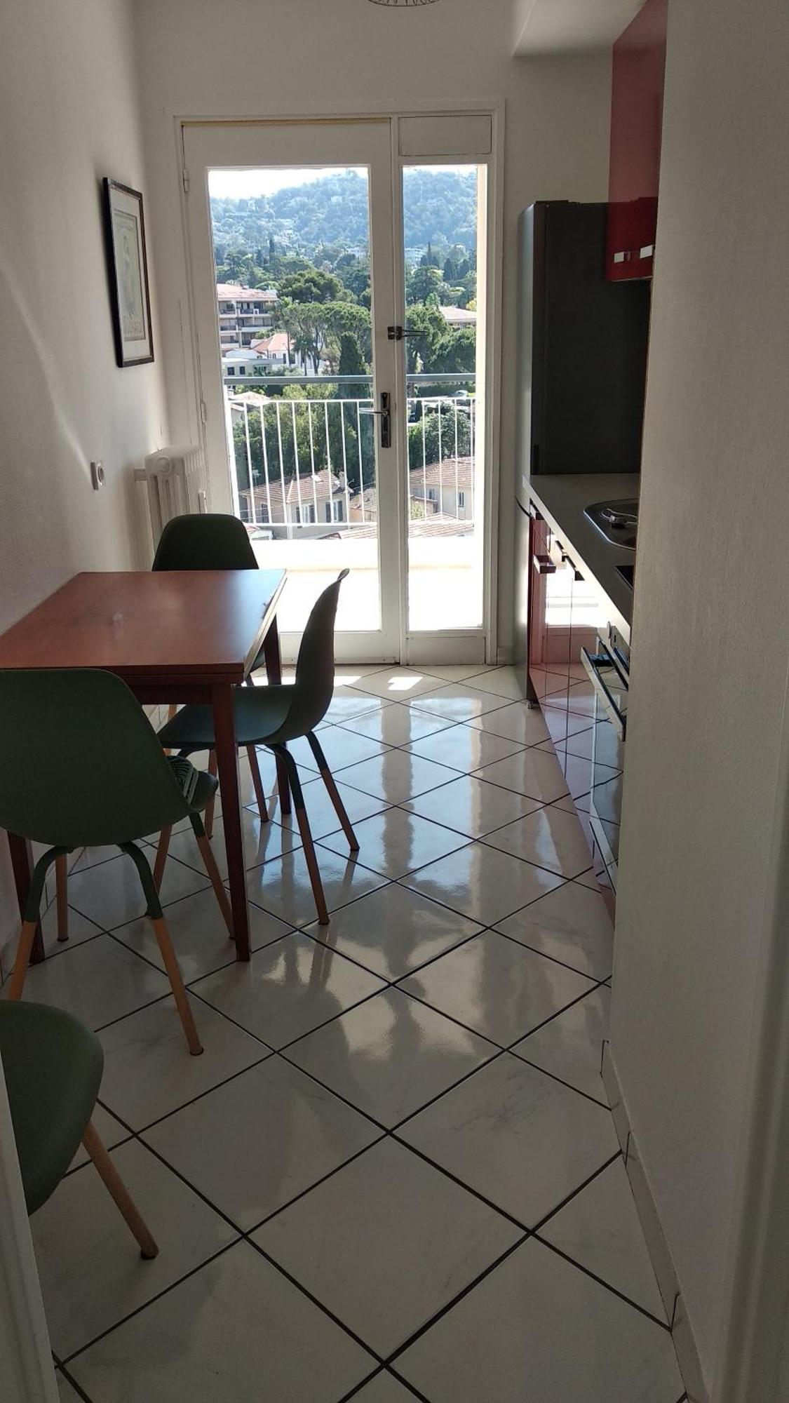 Magnifique 2 Pieces Appartement